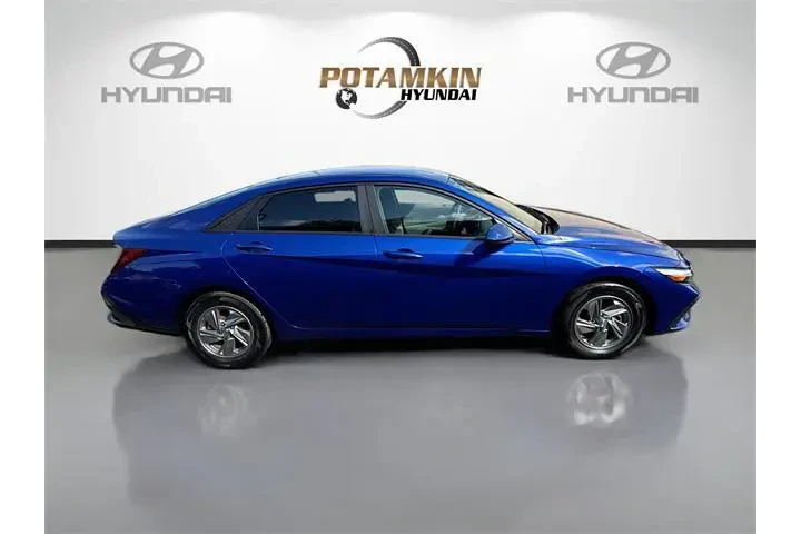 $16000 : Hyundai ELANTRA 2024 SE 4dr image 4