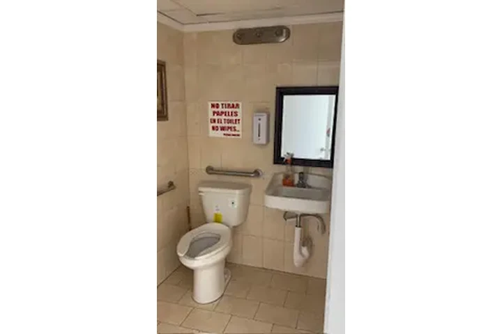 $3000 : Espacio para negocio image 2