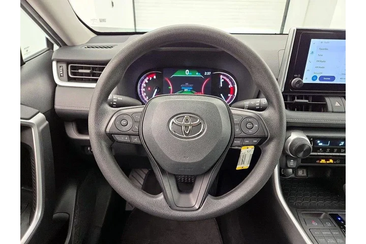 $26998 : Toyota RAV4 2024 AWD LE 4dr image 10