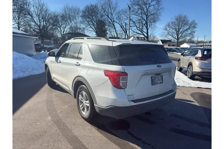 $24873 : Ford Explorer 2022 AWD XLT 4 image 5
