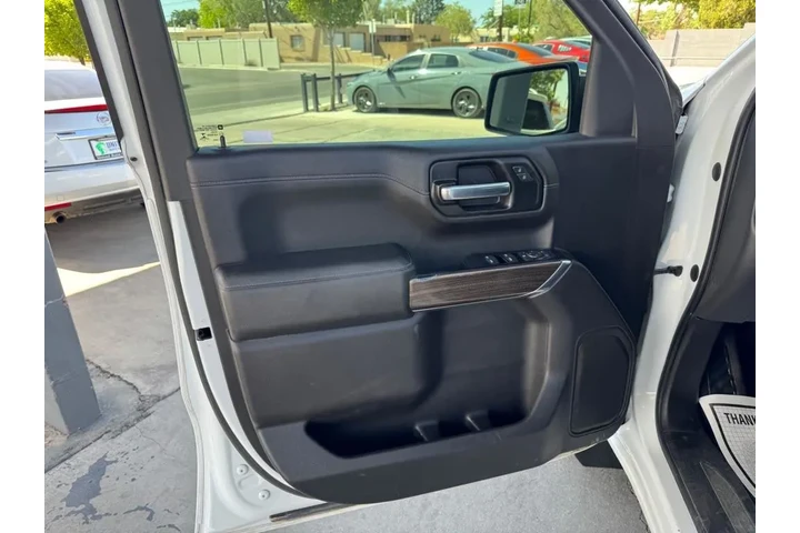 2020 Silverado 1500 LT Crew C image 10