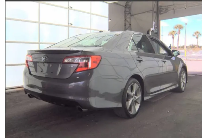 $12995 : 2013 Camry SE V6 image 5