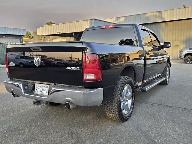 $16500 : 2015 RAM 1500 CREW CAB2015 RA image 5