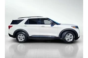 $31435 : Ford Explorer 2023 AWD XLT 4 thumbnail