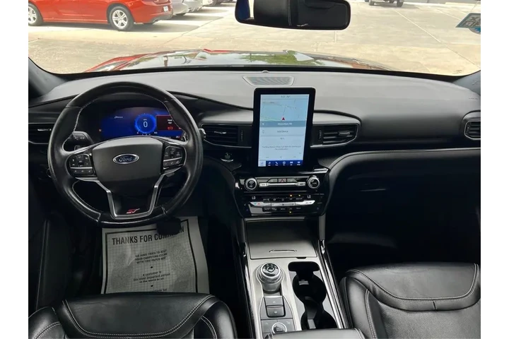 2021 Explorer ST AWD image 9