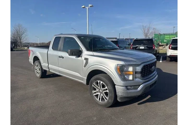 $32500 : Ford F-150 2023 4x4 XL 4dr S image 1
