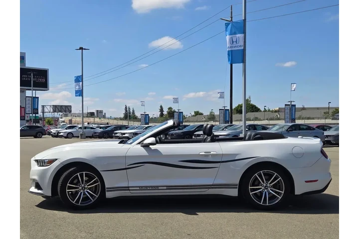 $22998 : Ford Mustang 2016 EcoBoost P image 4