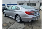 $20495 : Honda Accord 2020 LX 4dr Sed thumbnail