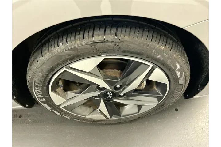 $20749 : Hyundai ELANTRA 2023 Limited image 8