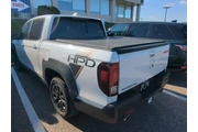 $27995 : Honda Ridgeline 2023 AWD RTL thumbnail