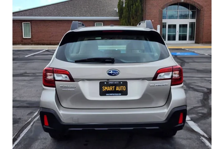 $18300 : 2019 Outback 2.5i image 8