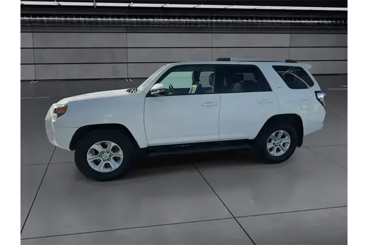 $33998 : Toyota 4Runner 2021 4x4 SR5 image 5