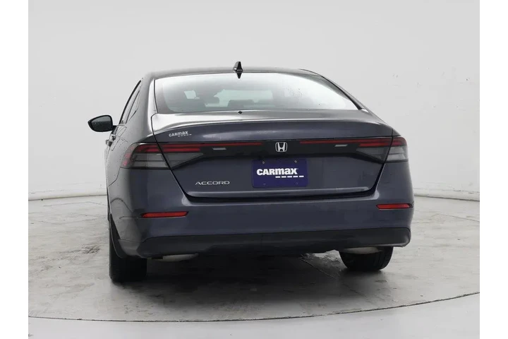 $29998 : Honda Accord 2025 SE 4dr Sed image 1