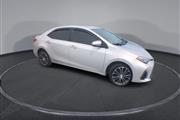 $9500 : PRE-OWNED 2017 TOYOTA COROLLA thumbnail