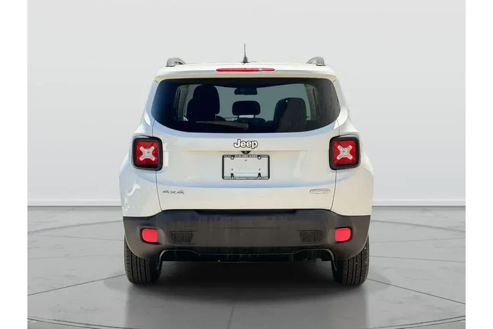 $11498 : Jeep Renegade 2016 4x4 Latit image 6