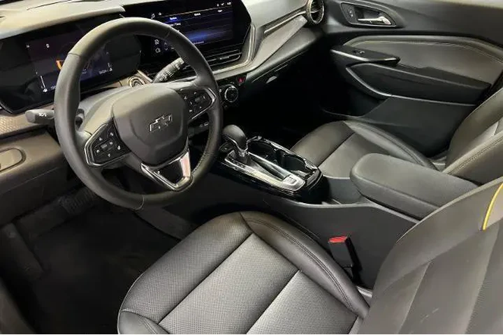 $22987 : Chevrolet Trax 2024 ACTIV 4d image 10