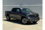 Toyota Tundra 2019 4x4 SR5 4 en Orange County
