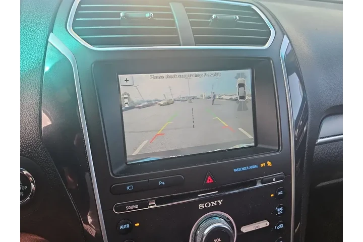 $13313 : Ford Explorer 2016 AWD Sport image 10