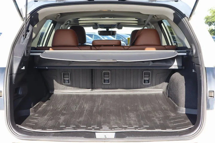 $14849 : 2018 Outback Touring image 10