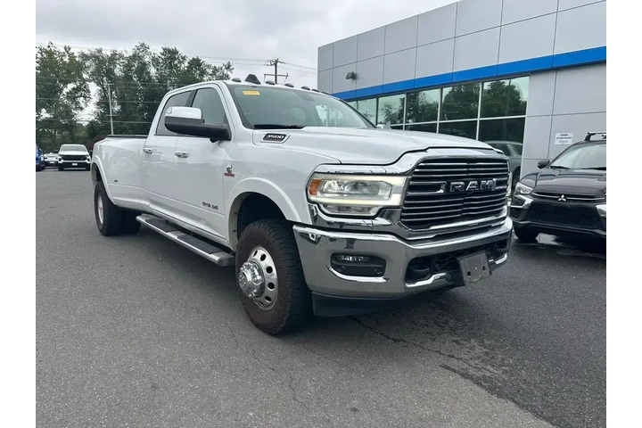 $48999 : Ram 3500 2019 4x4 Laramie 4d image 2