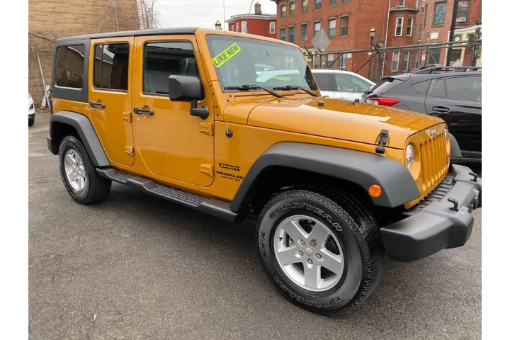 2014 Wrangler Unlimited Sport image 5