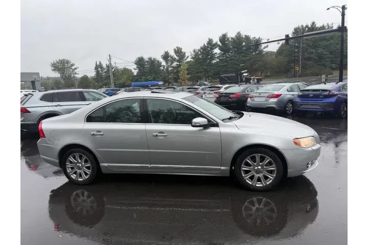 $7899 : 2010 S80 image 3