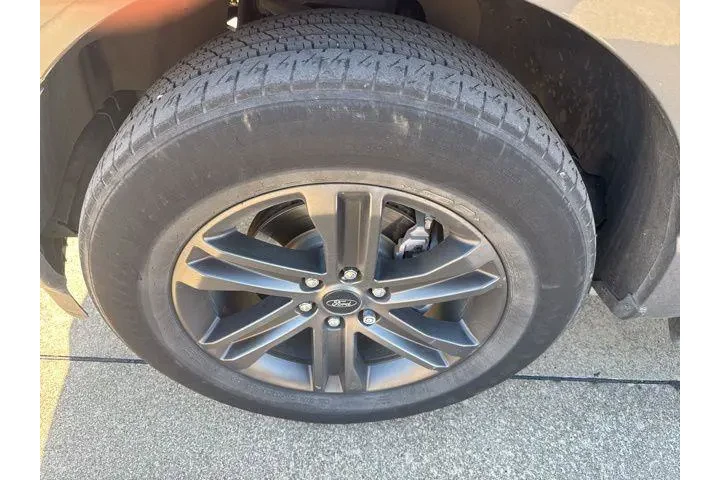 $37245 : Ford F-150 2021 4x2 XL 4dr S image 9