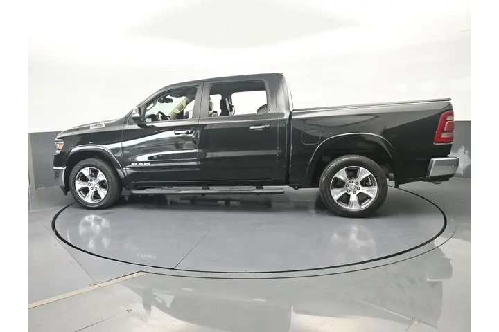 $33000 : Ram 1500 2020 4x2 Laramie 4d image 3