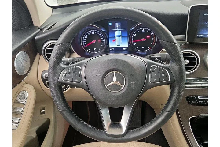 $25998 : Mercedes-Benz GLC 2019 AWD G image 10