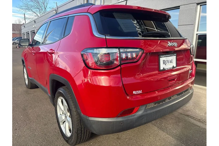 $21995 : 2018 Compass Latitude FWD image 5