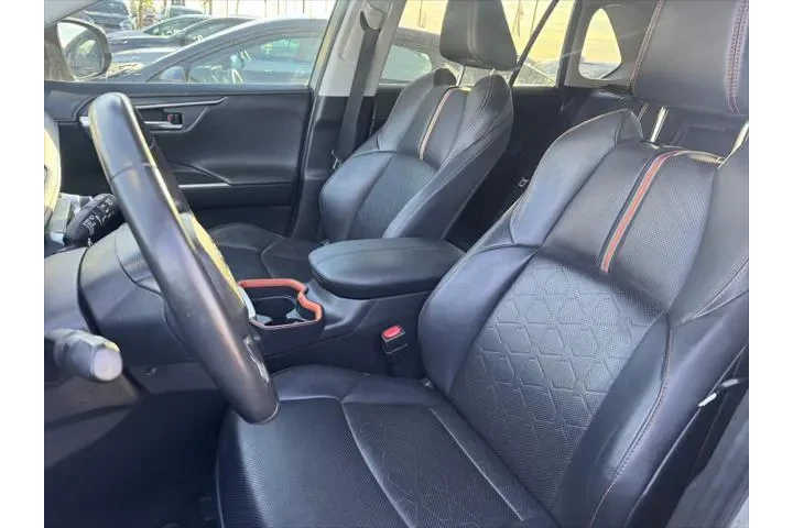 $24223 : Toyota RAV4 2019 AWD Adventu image 9