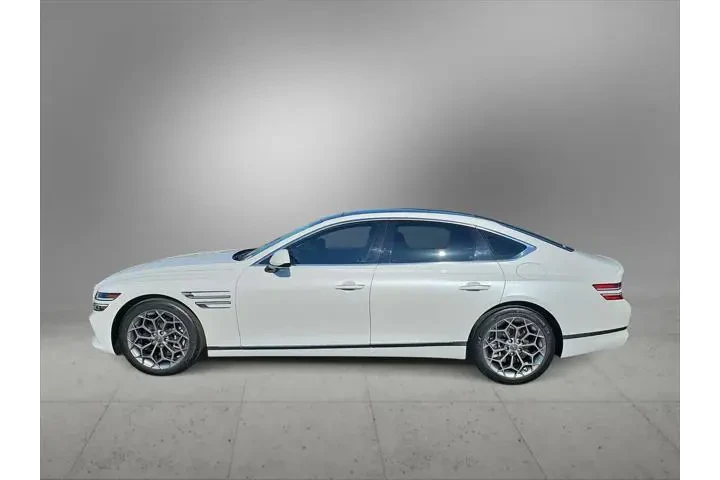 $33250 : Genesis G80 2023 AWD 2.5T 4d image 5