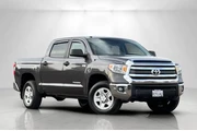 Toyota Tundra 2016 4x4 SR5 4