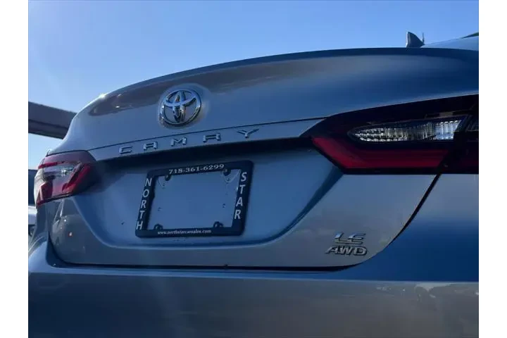 $22895 : Toyota Camry 2022 AWD LE 4dr image 7
