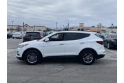 $400 : Hyundai SANTA FE Sport 2018 thumbnail