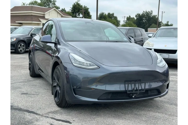 2021 TESLA MODEL Y LONG RANGE image 10