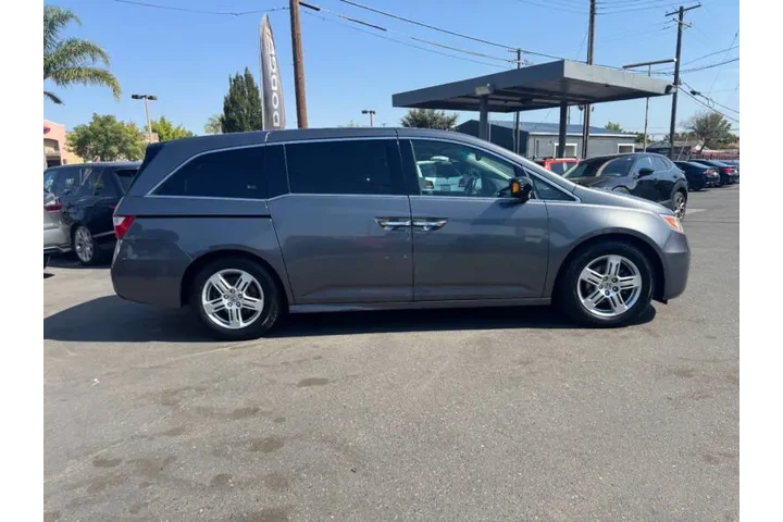 $8998 : 2012 Odyssey Touring image 9