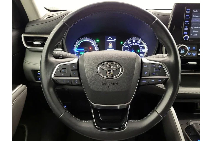 $27998 : Toyota Highlander Hybrid 202 image 10