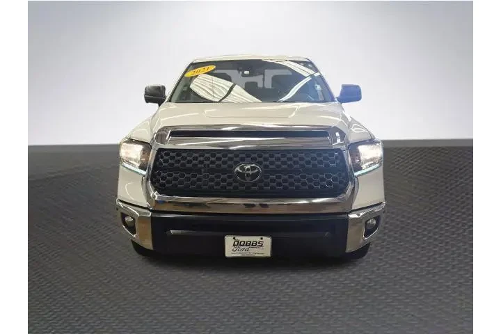 $37488 : Toyota Tundra 2021 4x4 SR 4d image 3