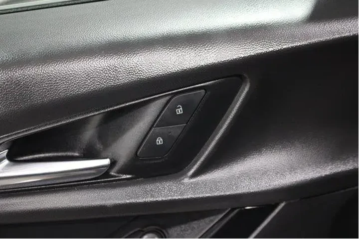 $24982 : Chevrolet Equinox 2025 LT 4d image 8