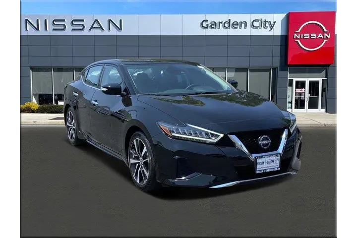 $22995 : Nissan Maxima 2023 3.5 SV 4d image 1