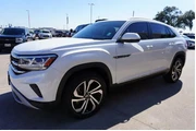 $27988 : Volkswagen Atlas Cross Sport thumbnail
