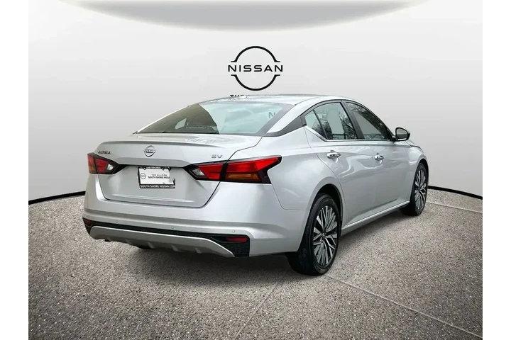$18785 : Nissan Altima 2024 2.5 SV 4d image 5