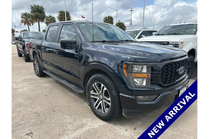 $31491 : Ford F-150 2023 4x2 XL 4dr S image 2