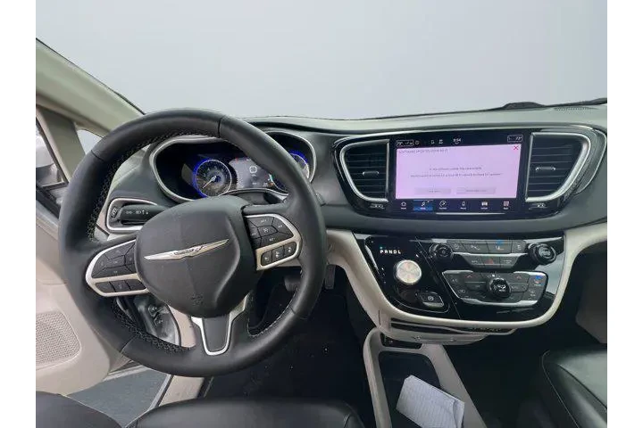 $25997 : Chrysler Pacifica 2023 Touri image 10