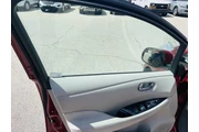 $3999 : 2013 LEAF SV thumbnail