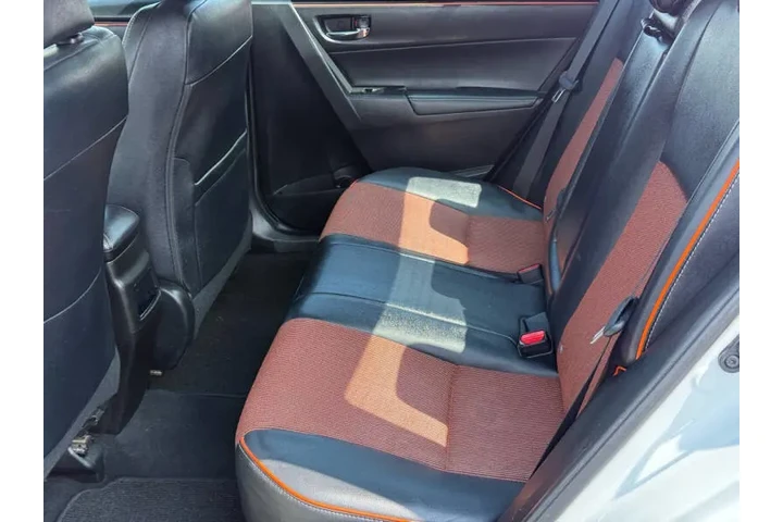 $12495 : 2017 Corolla SE image 10