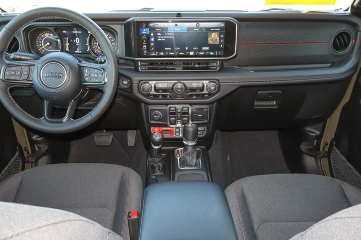 $46988 : 2025 Wrangler Rubicon image 10