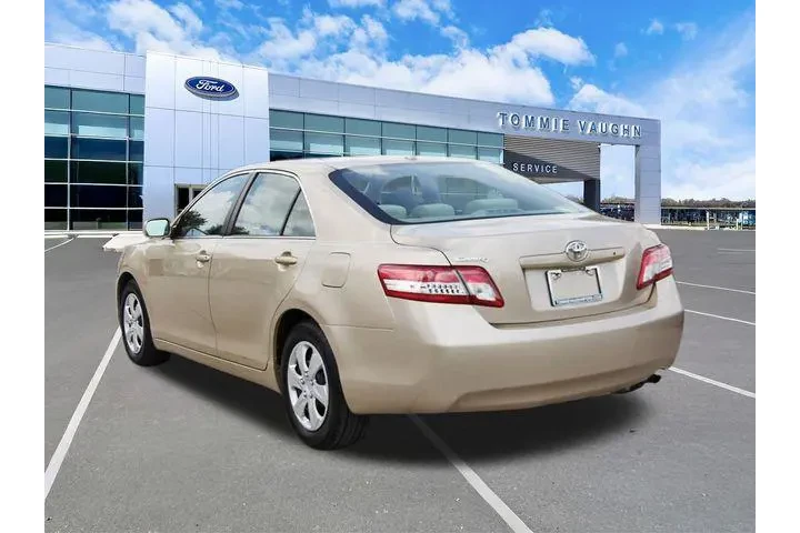 $7900 : Toyota Camry 2010 Base 4dr S image 2