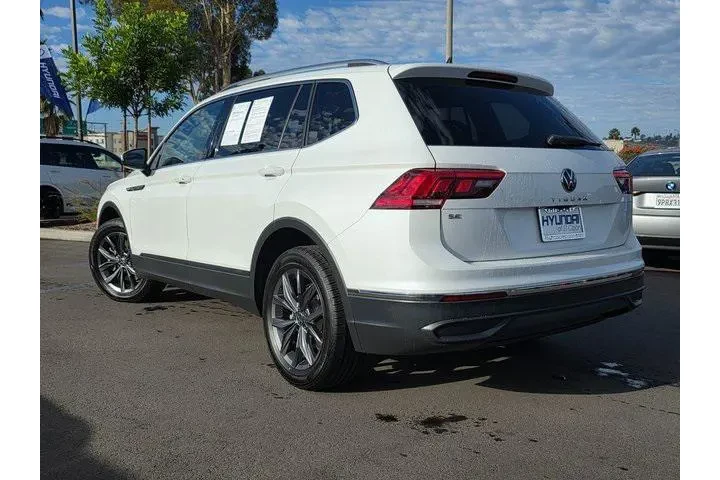 $21500 : Volkswagen Tiguan 2023 SE 4d image 7